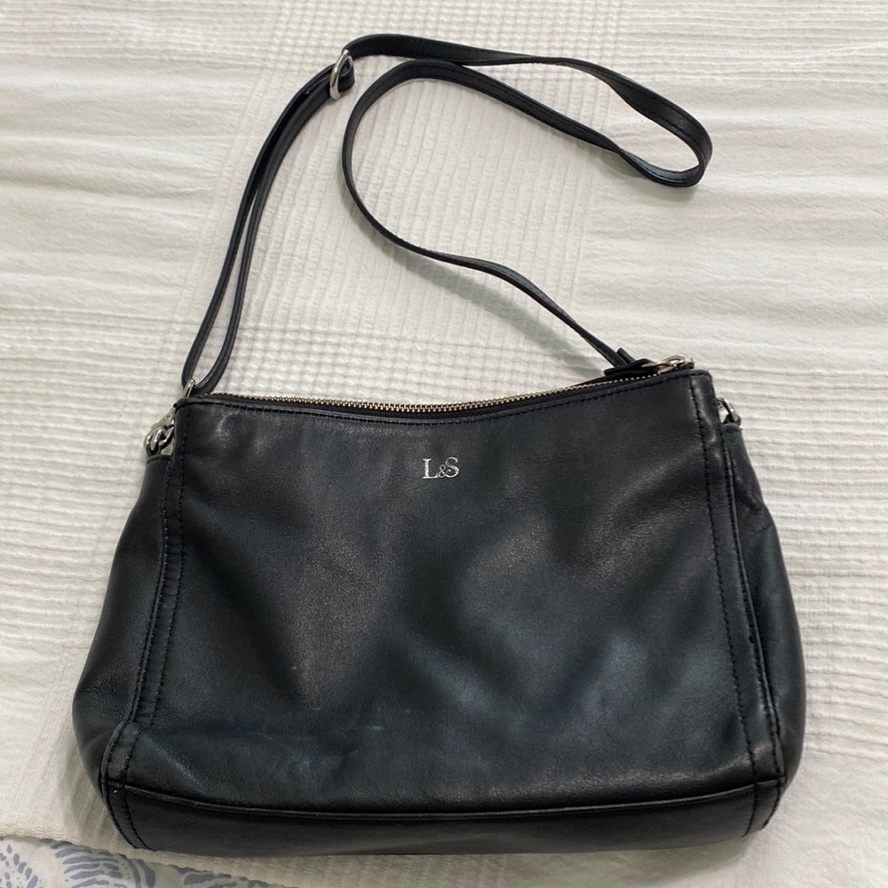 Lo and Sons The Pearl in Black